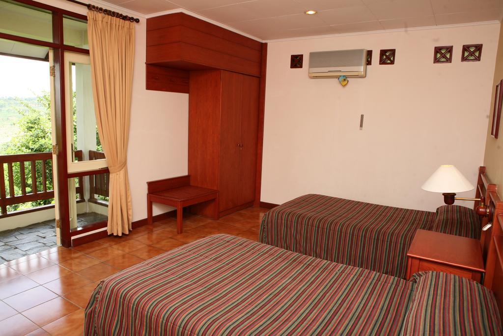Gunung Geulis Cottages Managed By Royal Tulip Bogor Kültér fotó